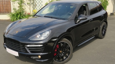 PORSCHE CAYENNE 2 2013 - PORSCHE CAYENNE II GTS V8 4.8 420CH zsa