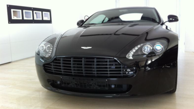 ASTON MARTIN V8 Vantage - VENDU 2012 - 