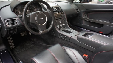ASTON MARTIN Vantage Roadster 2007 - Vue 3/4 avant gauche décapoté