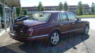 BENTLEY Arnage Red Label - VENDU 2000 - Vue 3/4 arrière droit