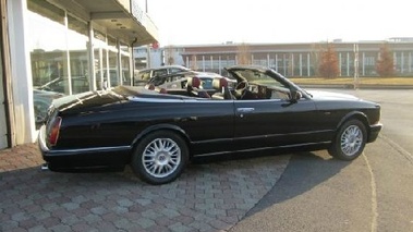 BENTLEY Azure - VENDU 1998 - Vue de profil droit décapoté