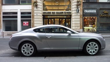 BENTLEY Continental GT - VENDU 2005 - Vue 3/4 avant gauche