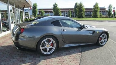 FERRARI 599 GTB Fiorano - VENDU 2006 - Vue de profil droit