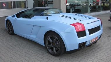 LAMBORGHINI Gallardo Spyder - VENDU 2006 - Vue 3/4 arrière gauche