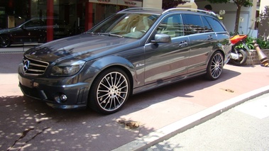 MERCEDES BENZ C63 AMG - VENDU 2008 - Vue 3/4 avant gauche