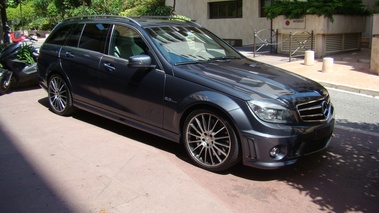 MERCEDES BENZ C63 AMG - VENDU 2008 - Vue 3/4 avant droit