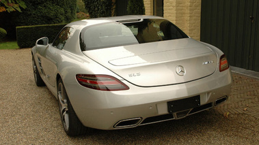 MERCEDES BENZ SLS AMG - VENDU 2010 - Vue 3/4 avant gauche