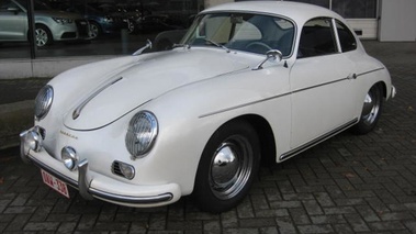 PORSCHE 356 A - VENDU 1956 - Vue 3/4 avant gauche