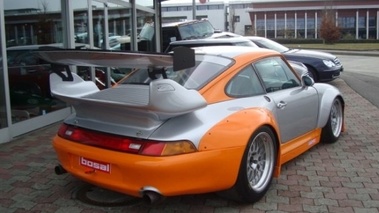 PORSCHE 993 GT2 - VENDU 2000 - Vue 3/4 avant droit