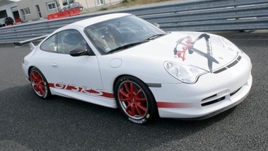 PORSCHE 996 GT3 RS - VENDU 2004 - Vue 3/4 avant droit