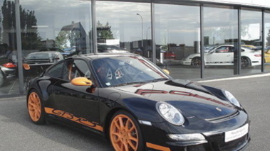 PORSCHE 997 GT3 RS - VENDU 2007 - Vue 3/4 avant gauche