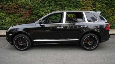 PORSCHE Cayenne Turbo 2009 - Porsche Cayenne Turbo - Profil