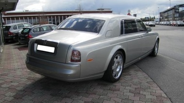 ROLLS ROYCE Phantom LWB - VENDU 2007 - Vue 3/4 arrière droit