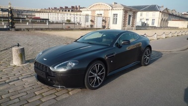 ASTON MARTIN V8 Vantage S SP10 2013 - 3/4 avant gauche