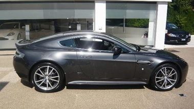 Aston Martin V8 Vantage S Vendu 2012 Petites Annonces