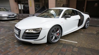 AUDI R8 GT - VENDU 2011 - 3/4 avant gauche