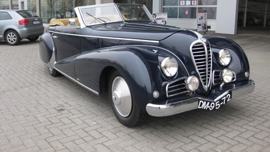 DELAHAYE 135 M - VENDU 1949 - Vue3/4 avant droit