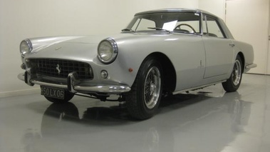 FERRARI 250 GT Coupe - VENDU 1959 - 3/4 avant gauche