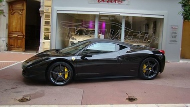 FERRARI 458 Italia - VENDU 2010 - profil