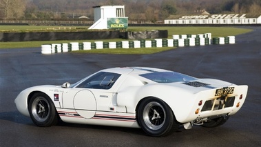 FORD GT40 - VENDU 1965 - 3/4 arrière gauche