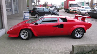 LAMBORGHINI Countach 5000 - VENDU 1989 - profil