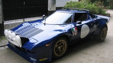 LANCIA STRATOS Gr. IV - VENDU 1976 - Vue 3/4 avant gauche