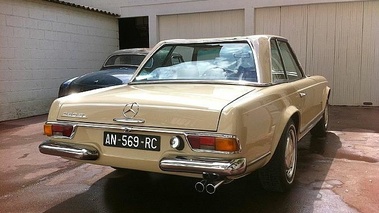 MERCEDES BENZ 280 SL - VENDU 1970 - 3/4 arrière droit