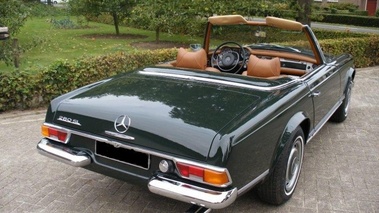 MERCEDES BENZ 280 SL - VENDU 1970 - Vue 3/4 arrière droit