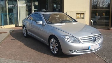 MERCEDES BENZ CL500  2010 - 3/4 avant droit