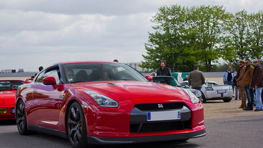 NISSAN GT-R R35 2009 - Nissan GT-R rouge 600 ch ...