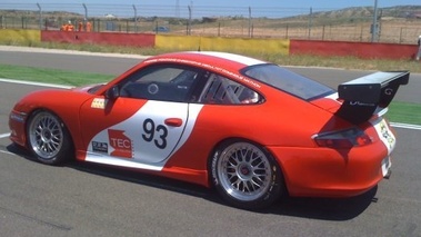 PORSCHE 996 GT3 Cup - VENDU 2004 - Vue 3/4 avant droit 1