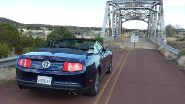 Ford Mustang Route 66 - 3/4 arrière